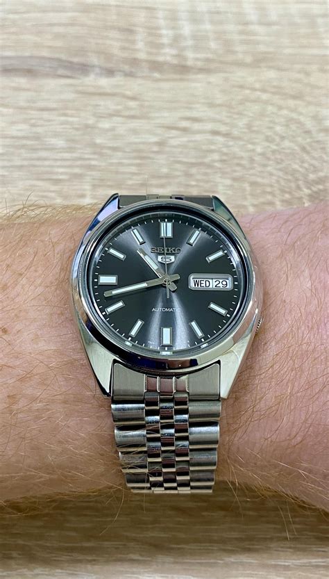 seiko poor man's rolex